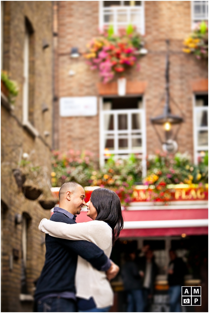 "Covent-Garden-Engagement-Shoot-in-London"