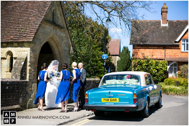 "bride-arrives-at-church-in-Rolls-Royce-Shadow"
