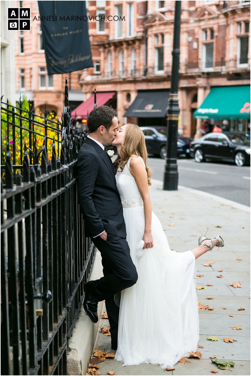"creative-wedding-photography-at-Connaught-Hotel"