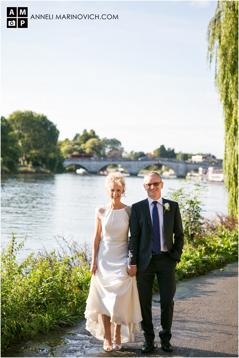 "cute-wedding-couple-Richmond-Upon-Thames"