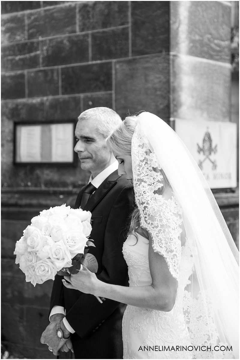 "English-bride-arrives-at-Basilica-Vysehrad-wedding-Prague"