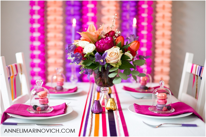 "radiant-orchid-wedding-table"