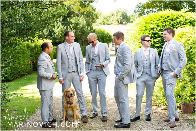 "grooms-party-with-Labrador-puppy"