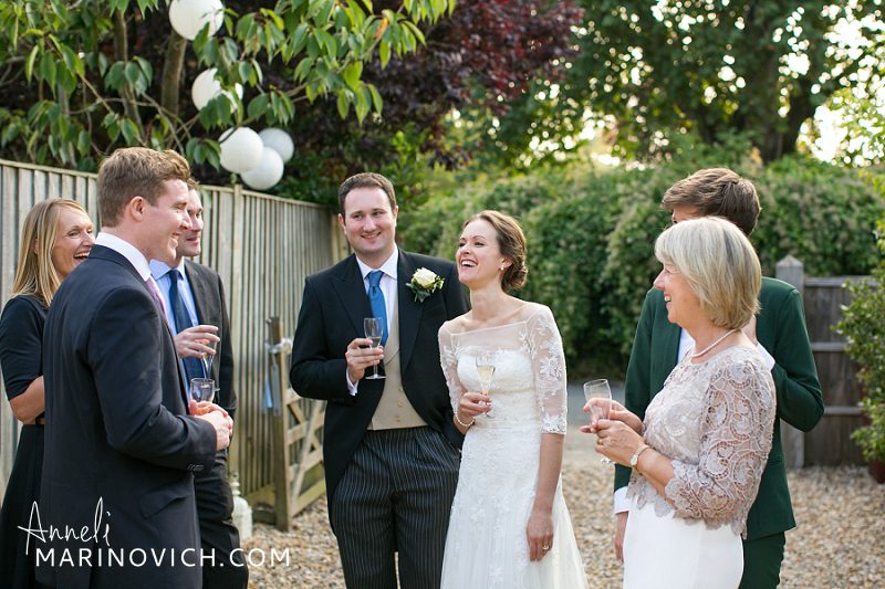 "relaxed-garden-wedding-reception"