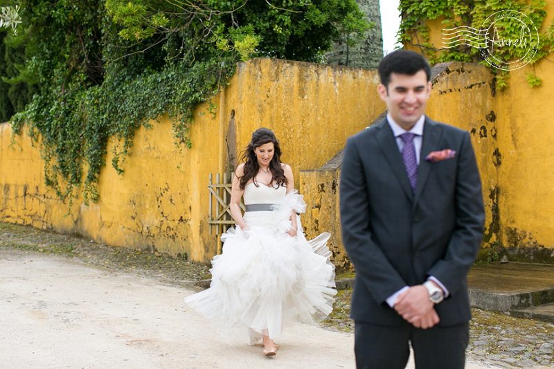 "Bride-surprises-groom-during-first-look"