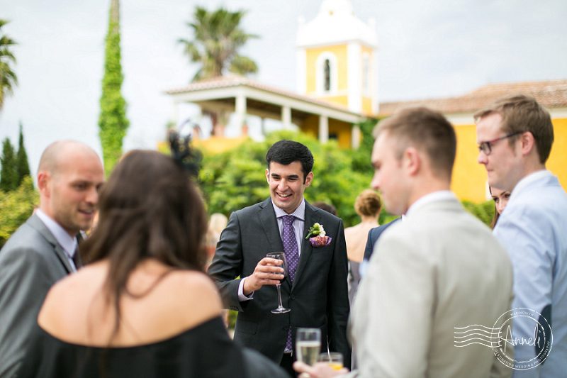 "Relaxed-al-fresco-wedding-reception"