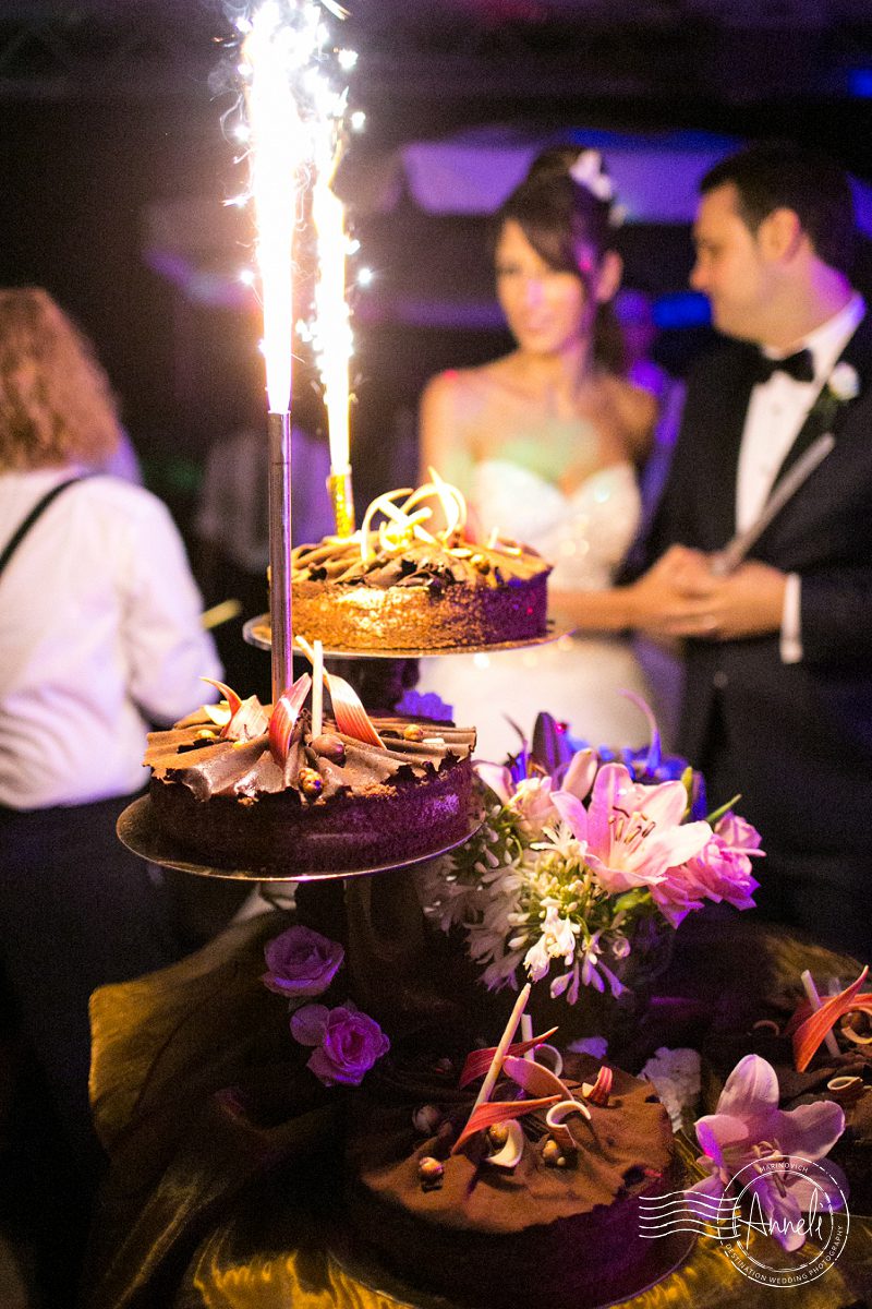 "Wedding-cake-with-sparklers-Jardins-Emporda-Wedding"