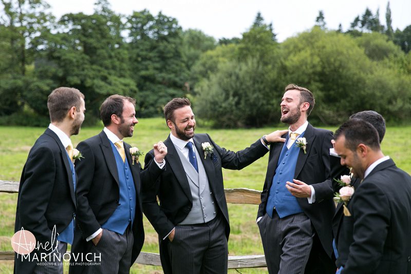 "Natural-and-relaxed-wedding-photography-at-Millbridge-Court"