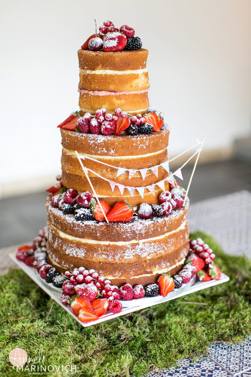 "Abigail-Bloom-Cake-Company-Naked-wedding-cake"