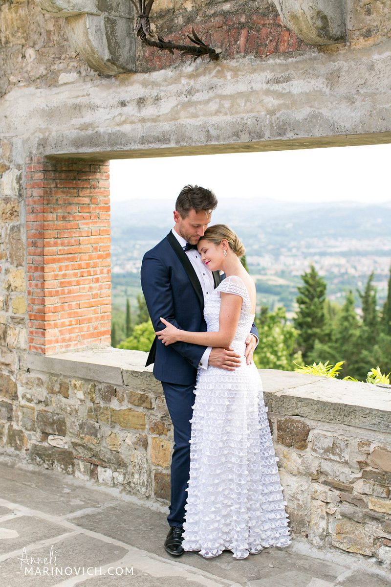 "Castello-di-Vincigliata-Tuscany-wedding-photography-by-Anneli-Marinovich-2015-49"