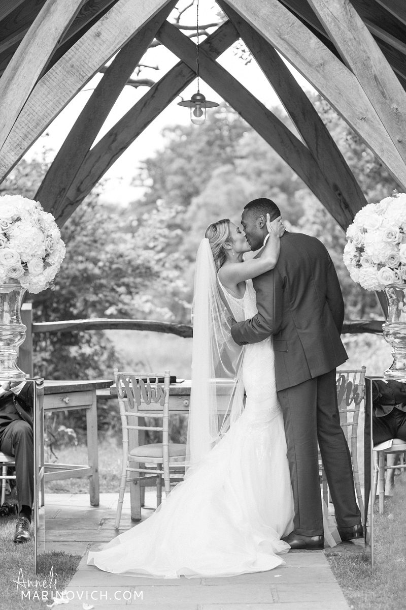 "Bride-and-groom-first-kiss-anneli-marinovich-photography-177"