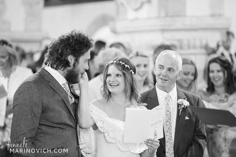 "Hampshire-wedding-photography-Boho-bride"