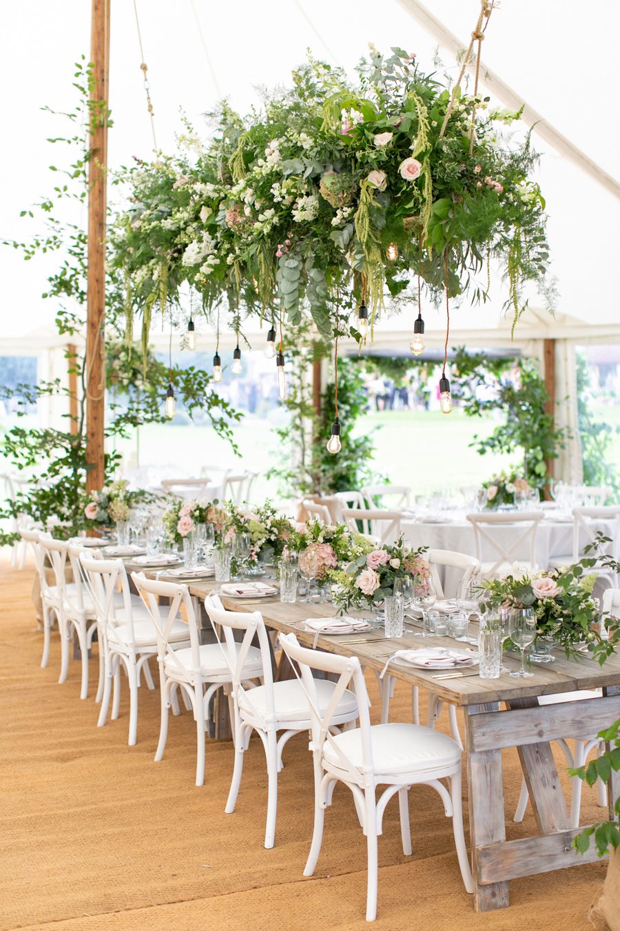 Luxury flower-filled English wedding