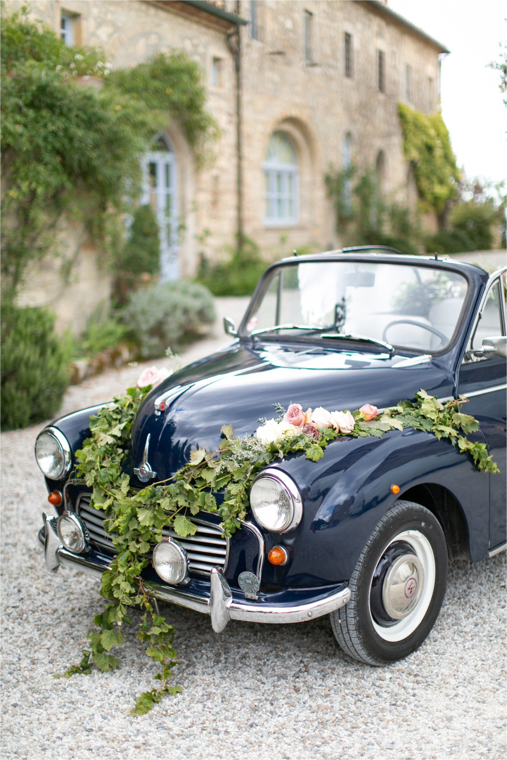 How to style your wedding in Tuscany